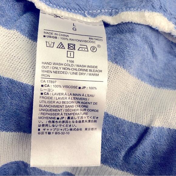 Banana Republic blue and white striped lightweight gauzy feel blouse large - Picture 6 of 6